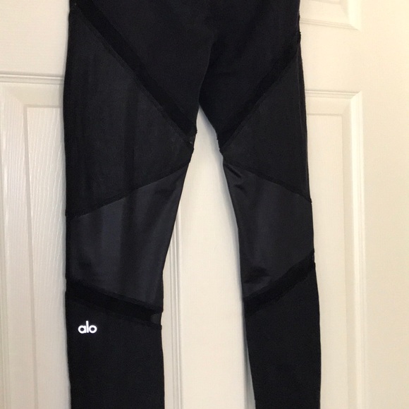 ALO leggings - Picture 6 of 7